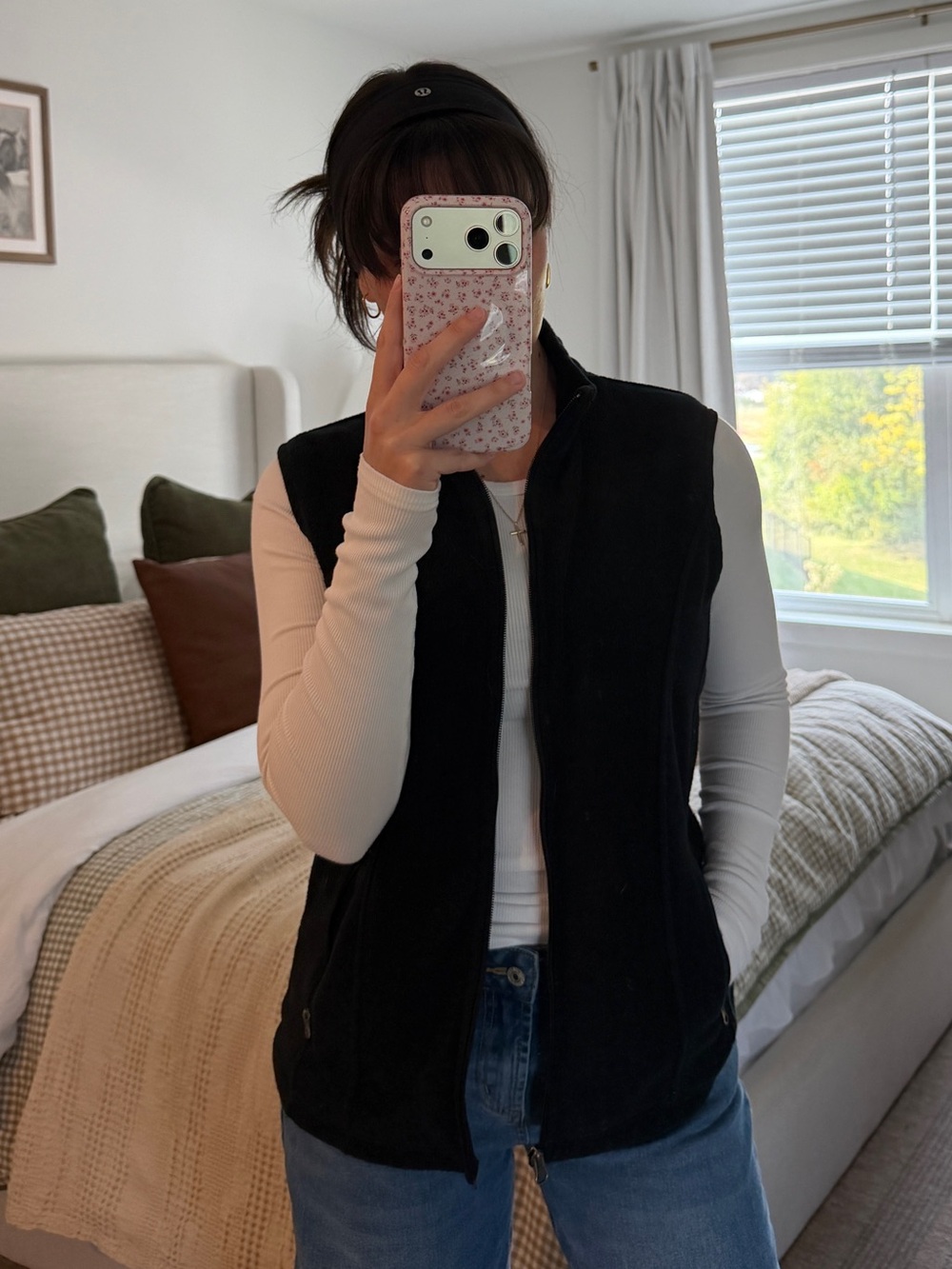 Eddie Bauer Black Fleece Vest | Size M